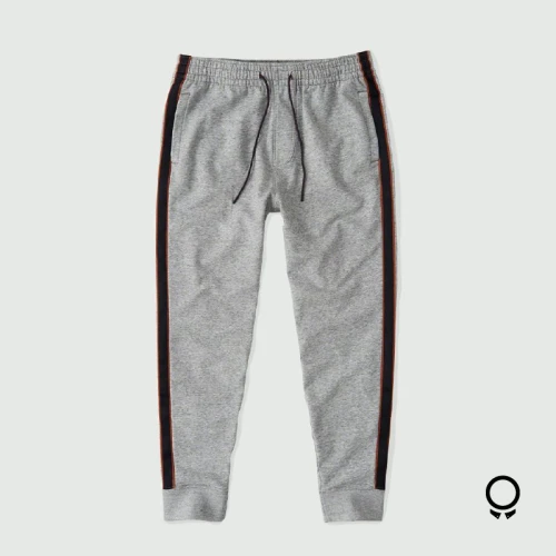 JOGGER ABERCROMBIE GRIS CLARO RAYA NEGRO CON ROJO