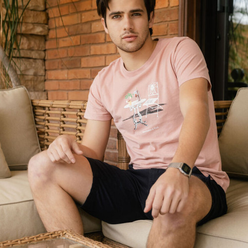 REMERA ABERCROMBIE REGLUAR FIT LANDSCAPE ROSADA