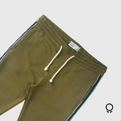 JOGGER LIBERATO BASICS VERDE CON CINTA