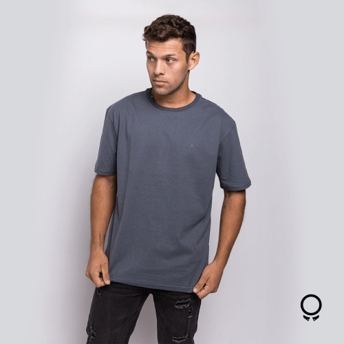 REMERA LIBERATO BASICS OVERSIZE GRIS RELIEVE AL TONO