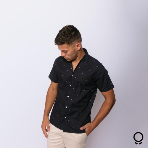CAMISA PLAYERA LIBERATO BASICS AZUL MARINO TUNAS
