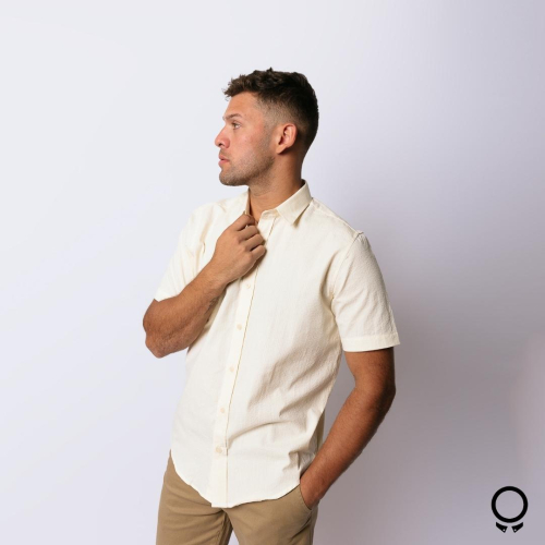 CAMISA LIBERATO BASICS MANGAS CORTAS AMARILLO CLARO