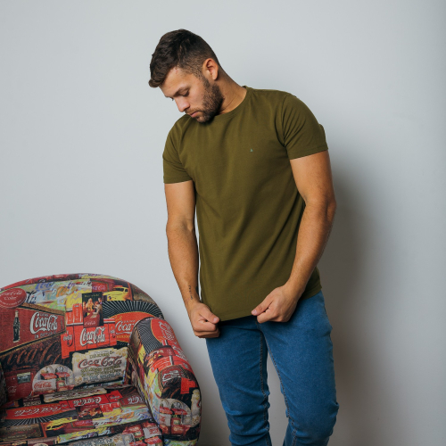 REMERA LIBERATO BASICS PREMIUM TEE VERDE
