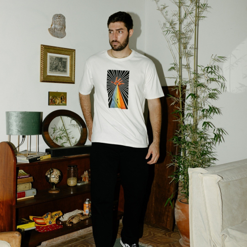 REMERA LIBERATO BASICS OVERSIZE MARFIL PATH TO THE LIGHT