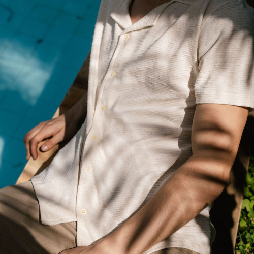 CAMISA LIBERATO BASICS PLAYERA BEIGE