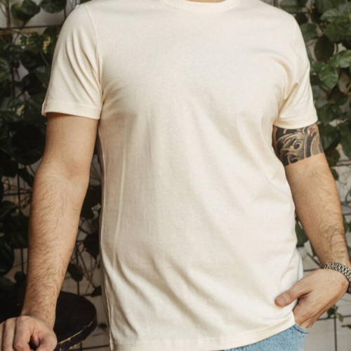 REMERA LIBERATO BASICS REGULAR FIT NATURAL