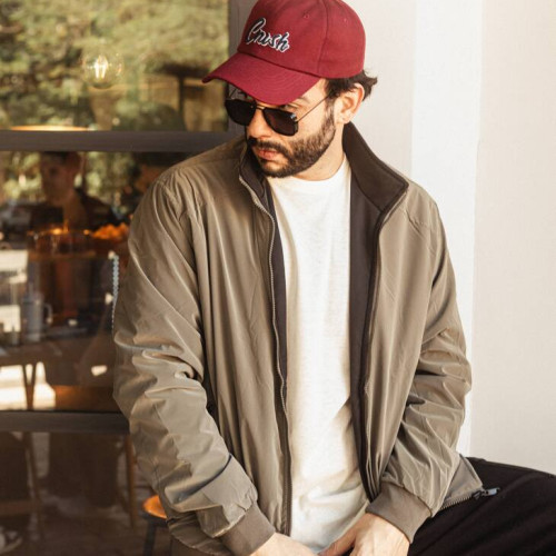 REMERA LIBERATO BASICS REGULAR FIT MARFIL