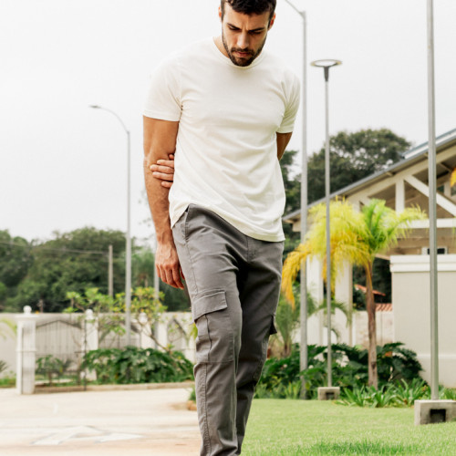 REMERA LIBERATO BASICS REGULAR FIT MARFIL