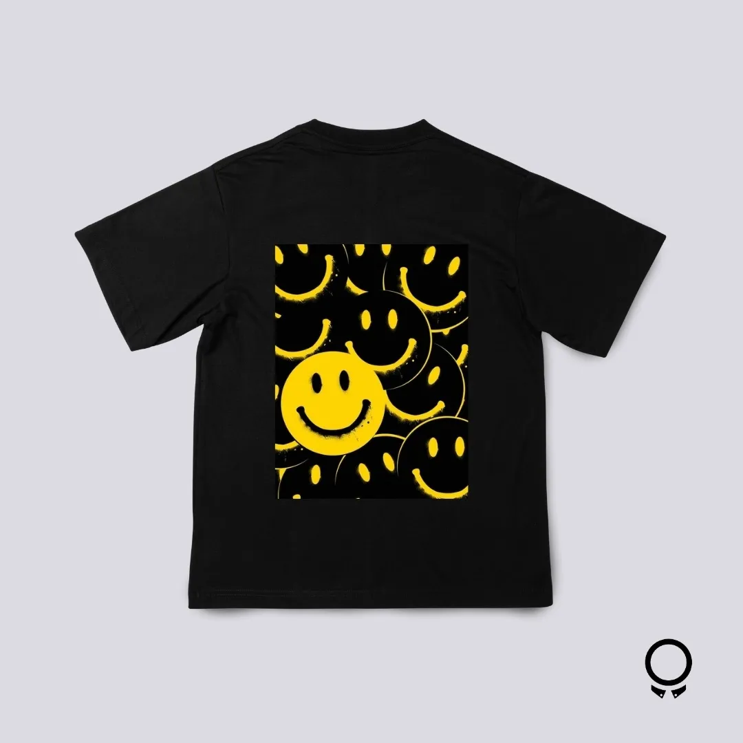 REMERA LIBERATO BASICS NEGRA SMILE