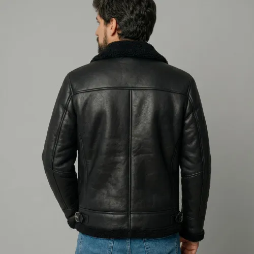 CAMPERA GAMULAN LIBERATO NEGRA