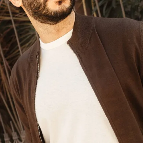 REMERA LIBERATO BASICS REGULAR FIT MARFIL